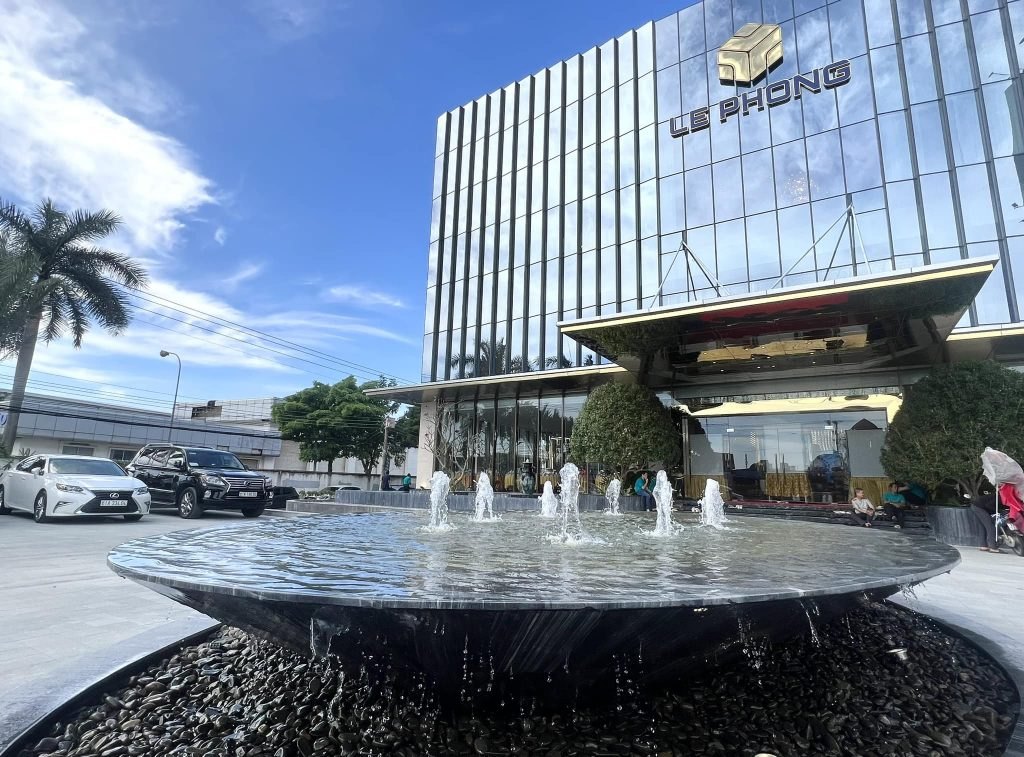 LE PHONG SALES GALLERY — ảnh 1